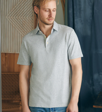 Load image into Gallery viewer, Faherty Men&#39;s Sunwashed Polo Wind Grey