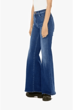 Load image into Gallery viewer, Mother Denim Twister Sneak On Your Left