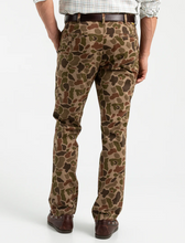 Load image into Gallery viewer, Duck Head Toasted Khaki Camo Chino