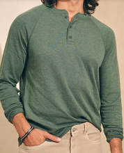 Load image into Gallery viewer, Faherty Men&#39;s LS Cloud Henley Deep Fern