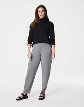 Load image into Gallery viewer, Spanx Airessentials Mock Pullover Very Black