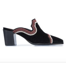 Load image into Gallery viewer, Bernardo Brooklyn Suede Split Black