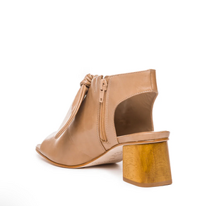 Bernardo Lizzie Sandal Bootie Sand Leather