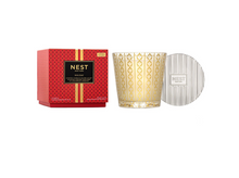 Load image into Gallery viewer, Nest Holiday 3-Wick Candle With Silver Lid 21.1oz