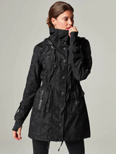 Load image into Gallery viewer, Blanc Nior Camo Anorak - Black