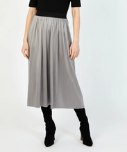 Load image into Gallery viewer, HILTON HOLLIS Fantasy Pleated Knit Skirt Pewter