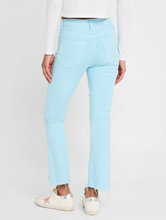 Load image into Gallery viewer, Mother Denim Insider Crop Step Fray Chalk-it-Up Blue Glow