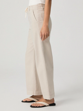 Load image into Gallery viewer, Aurelia Ankle Barrel Jean Vintage Pumice