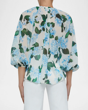 Load image into Gallery viewer, Teagan Dolman Blouse Blue Hydrangea