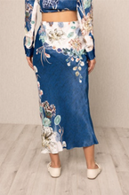 Load image into Gallery viewer, Vienna Slip Skirt Navy Blooms
