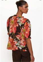 Load image into Gallery viewer, Lake Top Vintage Brown Floral