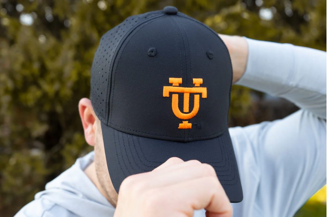 Interlocking UT Hat Black