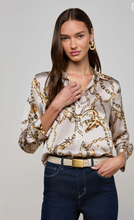 Load image into Gallery viewer, Dani 3/4 Sleeve Blouse Long Horn Chain
