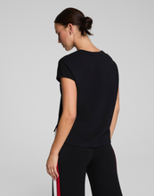 Load image into Gallery viewer, AirEssential Light Tee Very Black