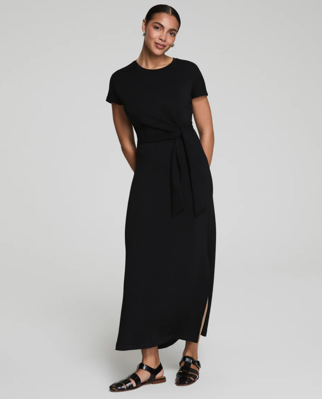 AirEssential Tie-Waist Maxi Dress Very Black