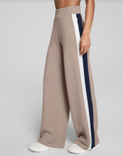 Load image into Gallery viewer, Colorblock Wide Leg Pant Ashwood