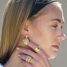 Load image into Gallery viewer, Gold Band Laborite &amp; Coin Ring