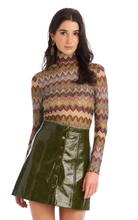 Load image into Gallery viewer, Conner Top Olive Chevron