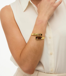 Ari Bezel Hinge Cuff