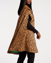 Load image into Gallery viewer, Preston Cape Cheetah