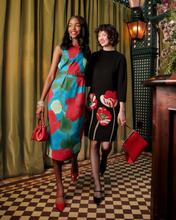 Load image into Gallery viewer, Annie Dress Flower Black