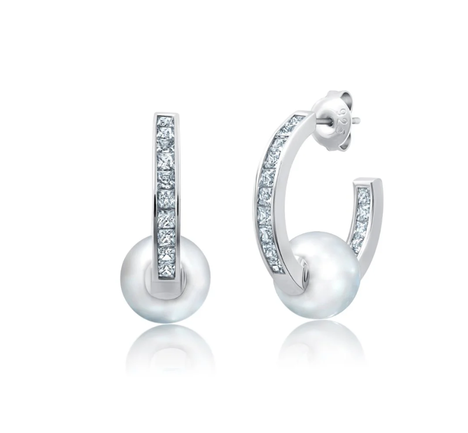 Jackie White Pearl Earrings
