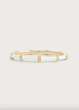 Load image into Gallery viewer, Bamboo Enamel Hinge Bangle Cream