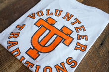 Load image into Gallery viewer, UT Interlocking LS Men&#39;s Tee