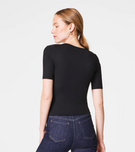 Load image into Gallery viewer, Smooth Jersey SS Top Black