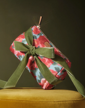 Load image into Gallery viewer, Large EW Cosmetic Bag Peony