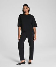 Load image into Gallery viewer, AE Boxy Tee Black