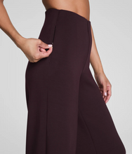 Load image into Gallery viewer, AE Smooth Front Wide Leg Pant