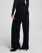 Load image into Gallery viewer, Corduroy Wide Leg Jean Black