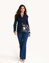 Load image into Gallery viewer, Tony Med Clear Black/Brushed Gold