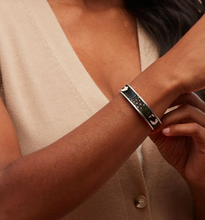 Load image into Gallery viewer, Brackish Thin Cuff Dockside