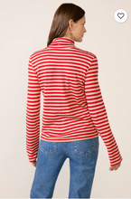 Load image into Gallery viewer, Feather Cloud Turtle Neck Peppermint Sand