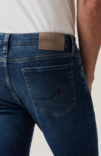 Load image into Gallery viewer, Courage Dark Brushed Ultra