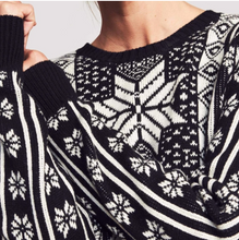 Load image into Gallery viewer, Sun Valley Crew Sweater Snowflake