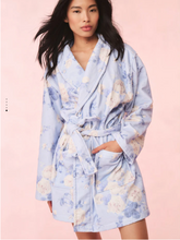 Load image into Gallery viewer, Indie Robe Whisper Blue
