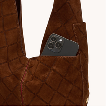 Load image into Gallery viewer, Tom Zip Large Zip Diamond  Chocolate Suede