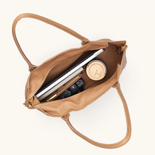Load image into Gallery viewer, Oliver Zip Tote Toast Tan