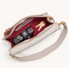 Load image into Gallery viewer, Montana Large Clutch Calla Lily White