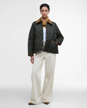 Load image into Gallery viewer, Icons Lissedale Cropped Quilted Jacket
