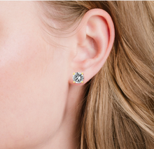 Load image into Gallery viewer, 3ct Brilliant Stud Earrings Gold