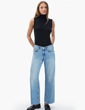 Load image into Gallery viewer, Saige Featherweight Jean