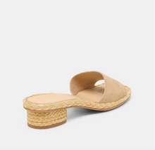 Load image into Gallery viewer, Dixi Sandals Camel Suede