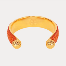 Load image into Gallery viewer, Jolene Stingray Cuff Coral