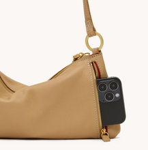 Load image into Gallery viewer, Kyle Handbag Toasty Sand