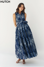 Load image into Gallery viewer, Hastings Dress Dramatic Iris