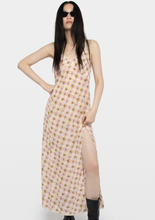 Load image into Gallery viewer, Ramelil Pear Flowers